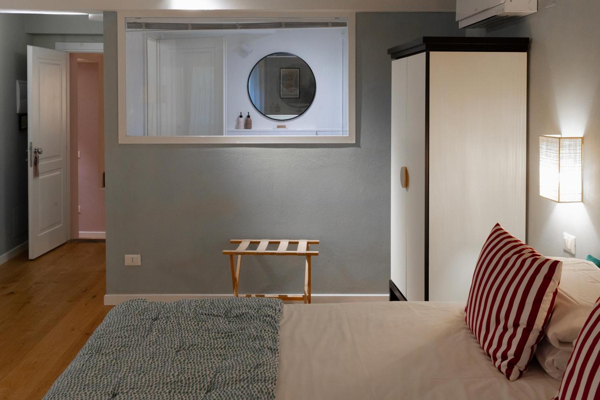 Lunaria Suites - Fyodor Dostoyevsky'S House 佛罗伦萨 外观 照片